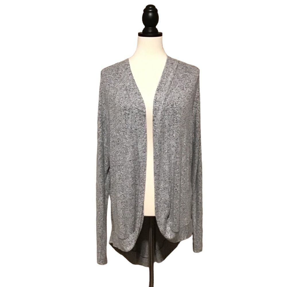 Magellan Outdoors Classic Fit Gray Hi-Low Cardigan XS‎